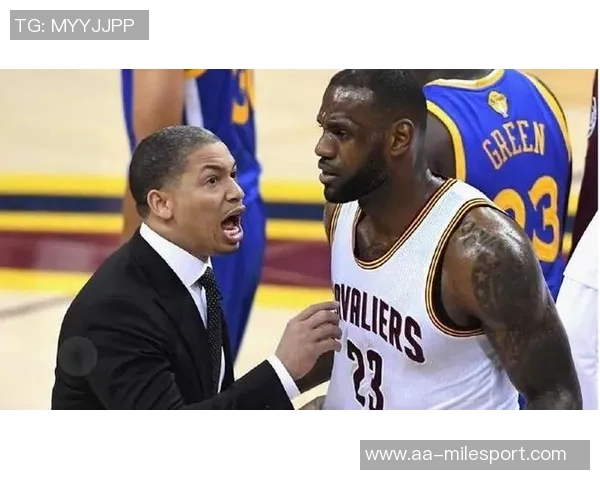 卢指导分析对手防守策略强调三分球投射未能奏效的比赛反思 卢指导分析对手防守策略强调三分球投射未能奏效的比赛反思