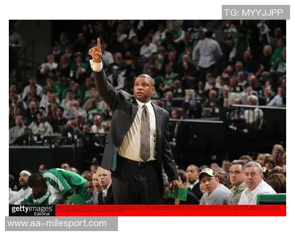 卢教练称约翰科林斯为球队关键球员将确保其发挥最佳位置优势 卢教练称约翰科林斯为球队关键球员将确保其发挥最佳位置优势