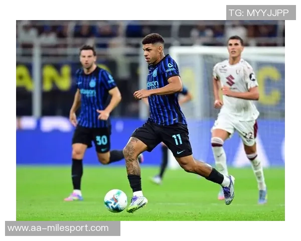 国米右路薄弱局面加剧路易斯恩里克被弃用引发关注 国米右路薄弱局面加剧路易斯恩里克被弃用引发关注