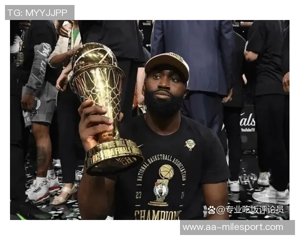 杰伦布朗半场表现不佳仅得10分3板5助攻球队需提升效率 杰伦布朗半场表现不佳仅得10分3板5助攻球队需提升效率